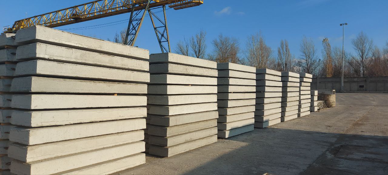 Залізобетонні вироби для будівництва доріг